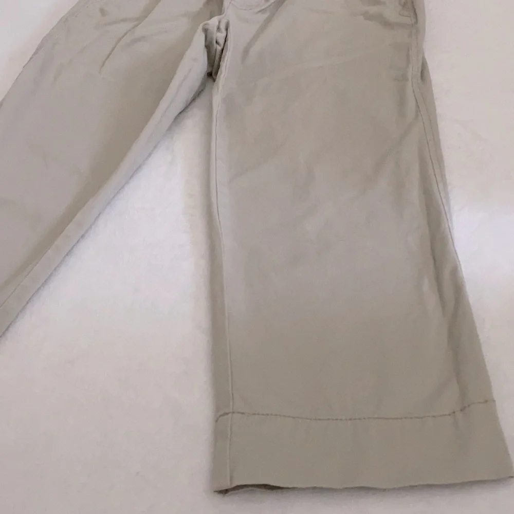 Oh Baby by Motherhood | Maternity Stretch Cotton Full Panel Capri Pants Khaki S - Picture 6 of 16